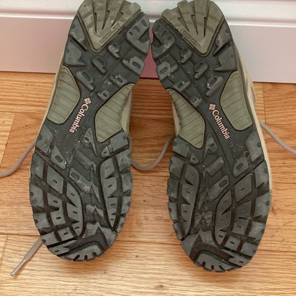 Columbia hiking boots size 8 1/2 - Picture 5 of 8